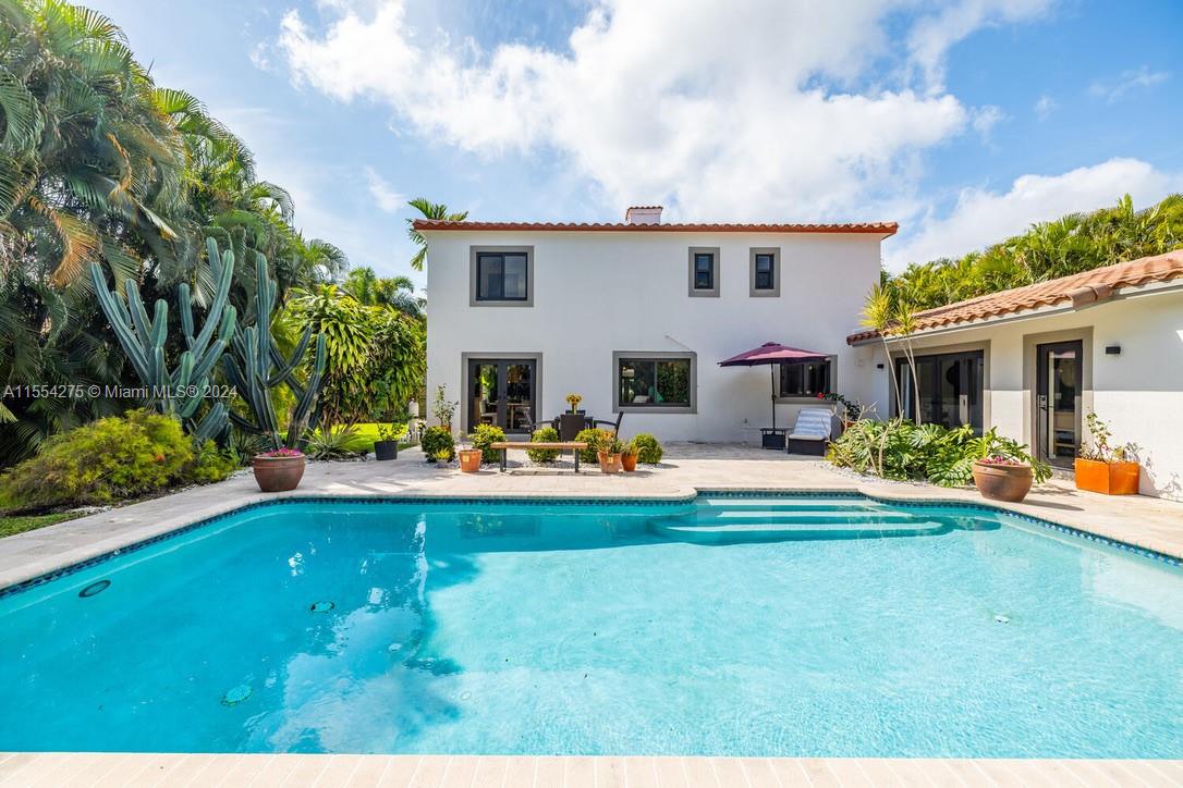 AMD EDGEWATER MANORS - Residential