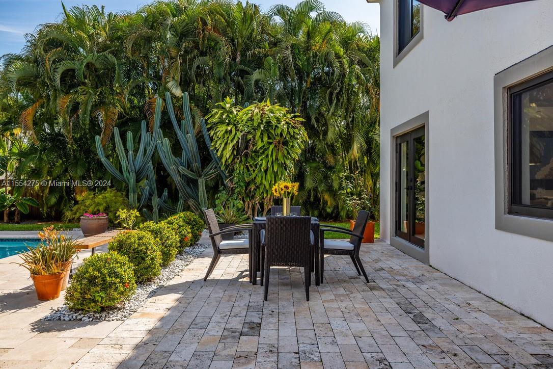 AMD EDGEWATER MANORS - Residential