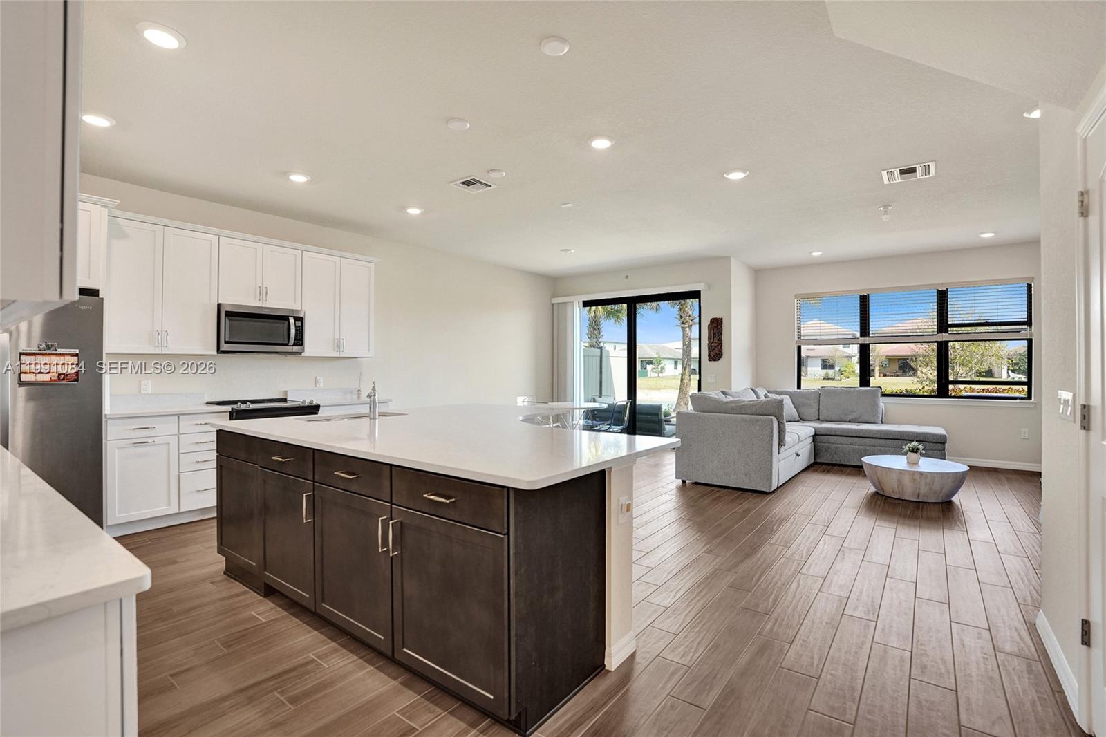 4814 Jumping Way, Lake Worth, FL, 33467/$559,000 3 4814 Jumping Way