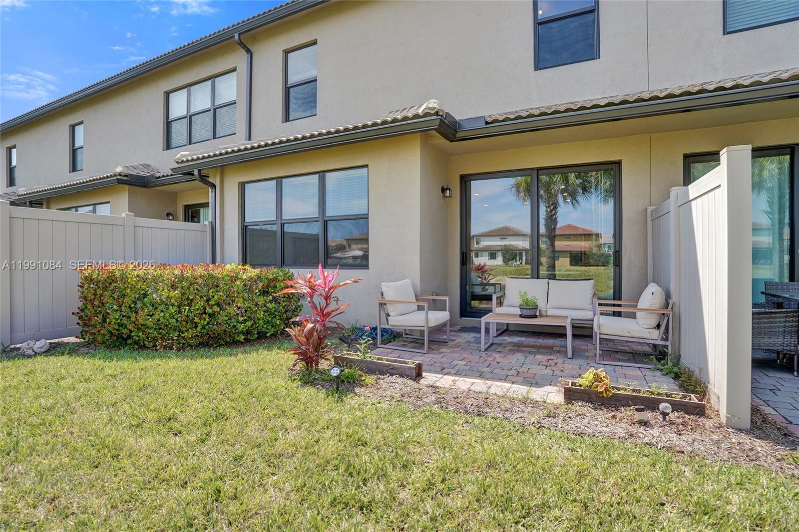 FIELDS AT GULFSTREAM POLO - Residential