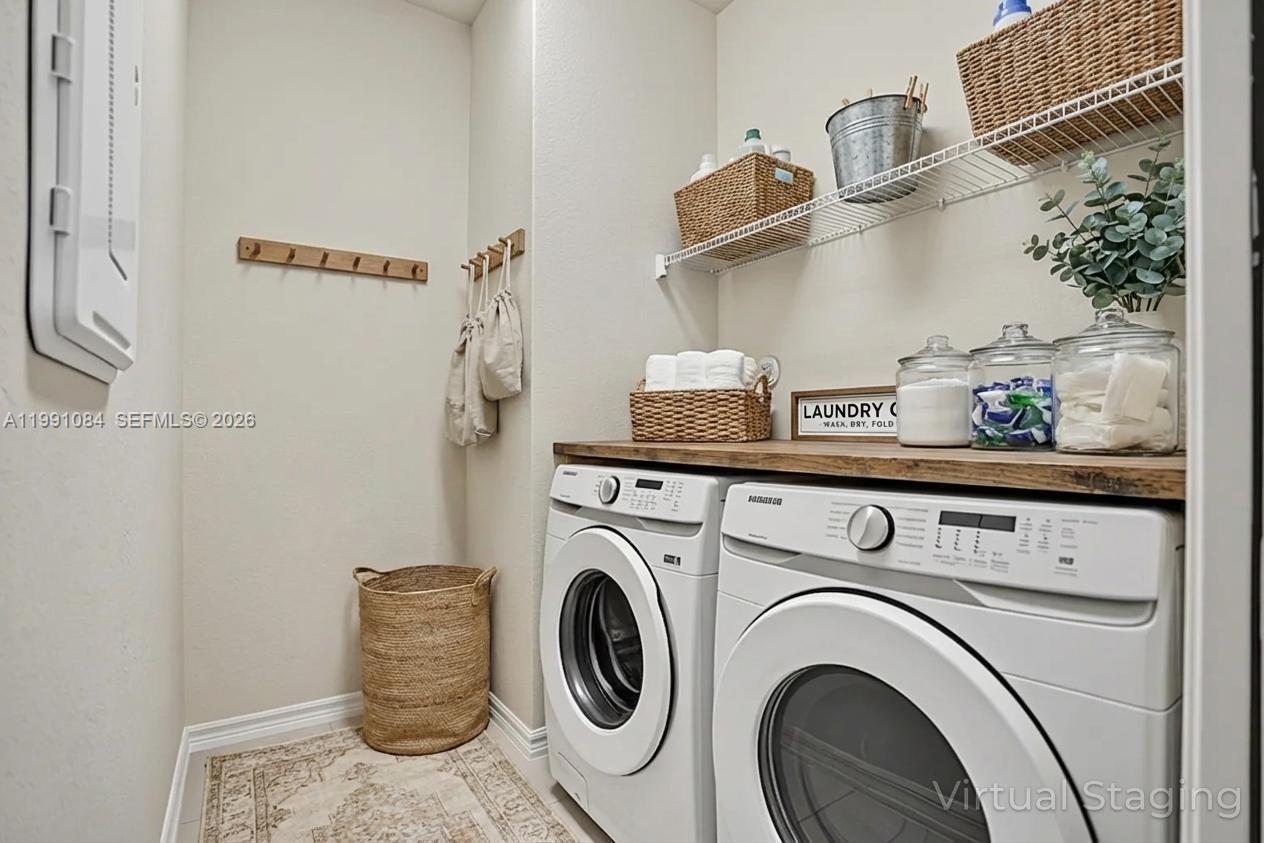 FIELDS AT GULFSTREAM POLO - Residential