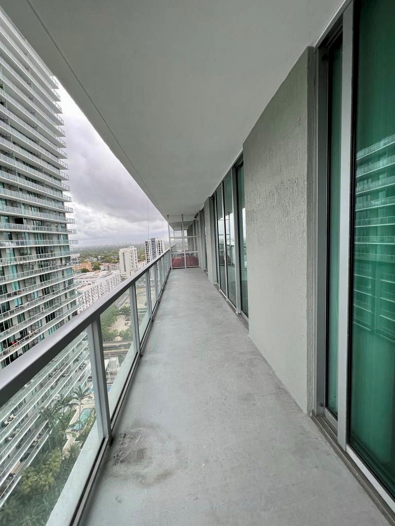 THE AXIS ON BRICKELL II C - Residential
