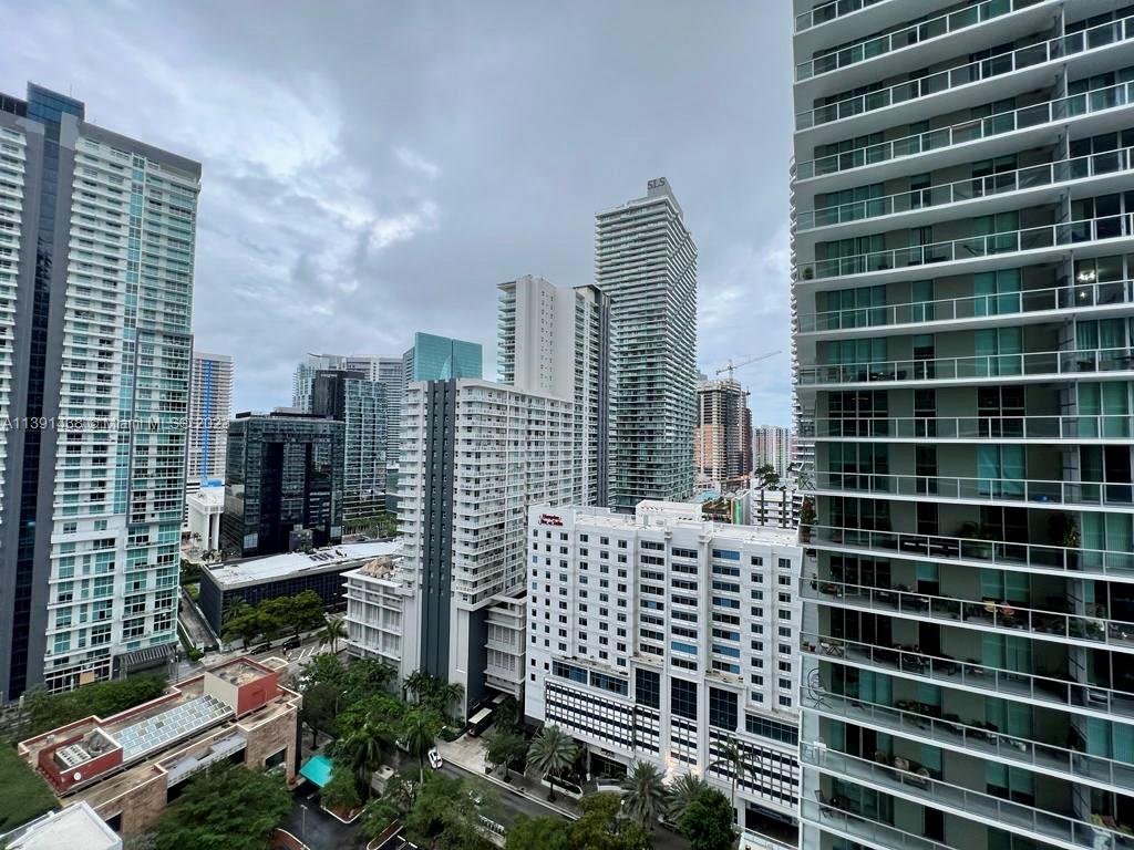 THE AXIS ON BRICKELL II C - Residential