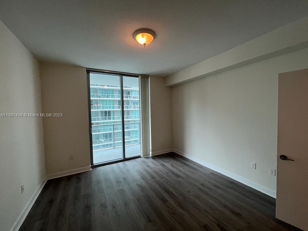 THE AXIS ON BRICKELL II C - Residential