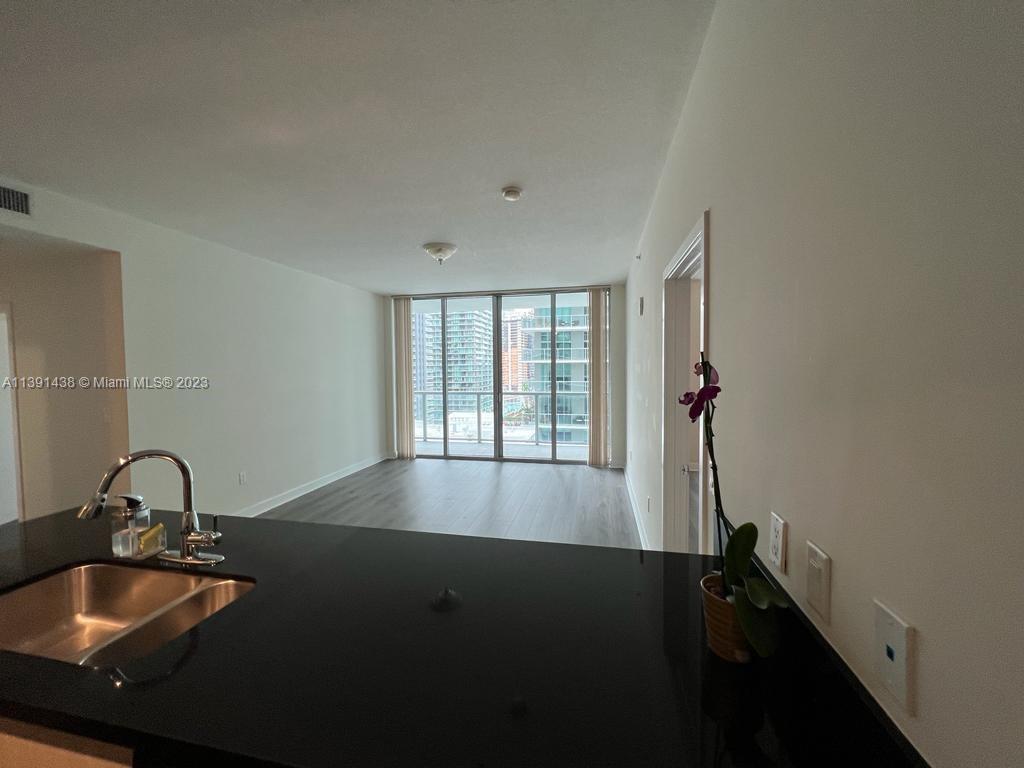1111 SW 1st Ave 2316-N