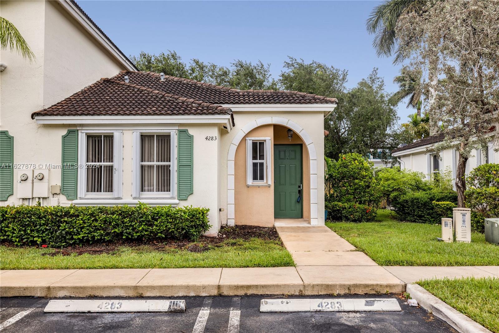 View Homestead, FL 33033 townhome