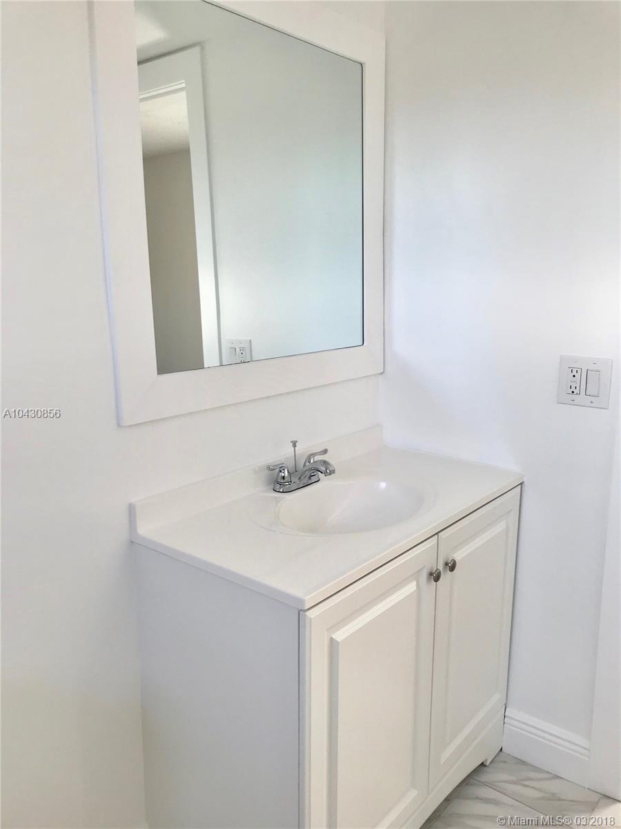 LE JEUNE MANOR CONDO - Residential Lease