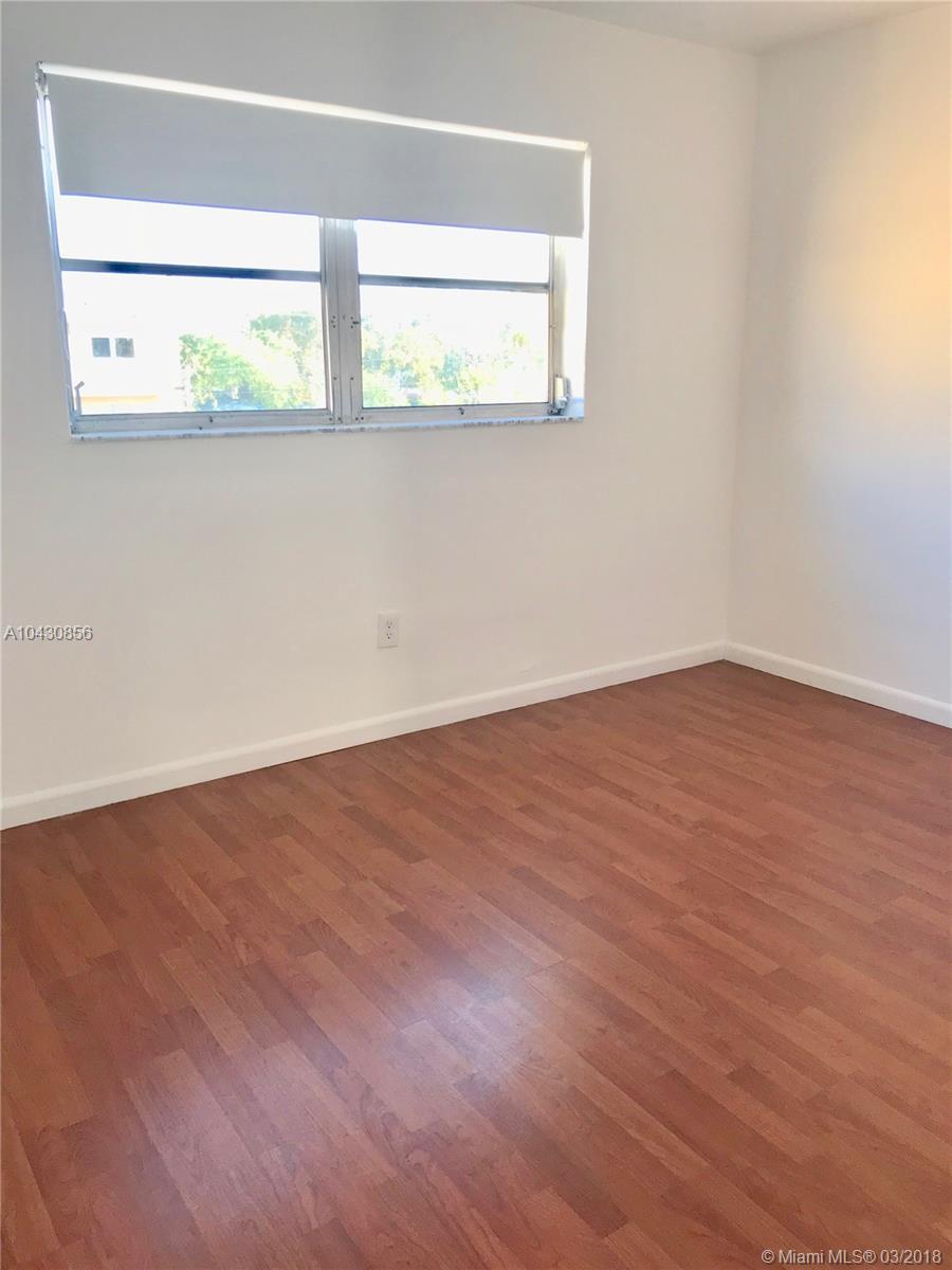 LE JEUNE MANOR CONDO - Residential Lease