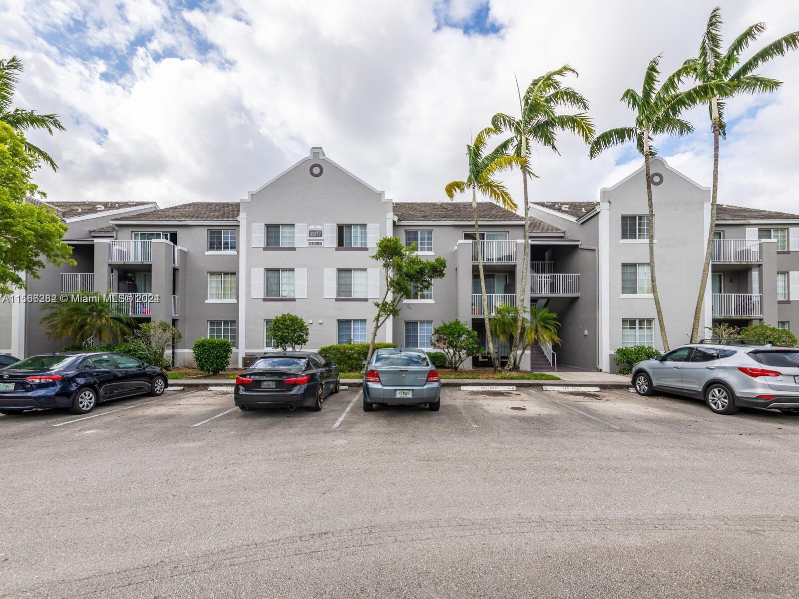 DEVONAIRE CONDO AT PEMBRO - Residential Lease