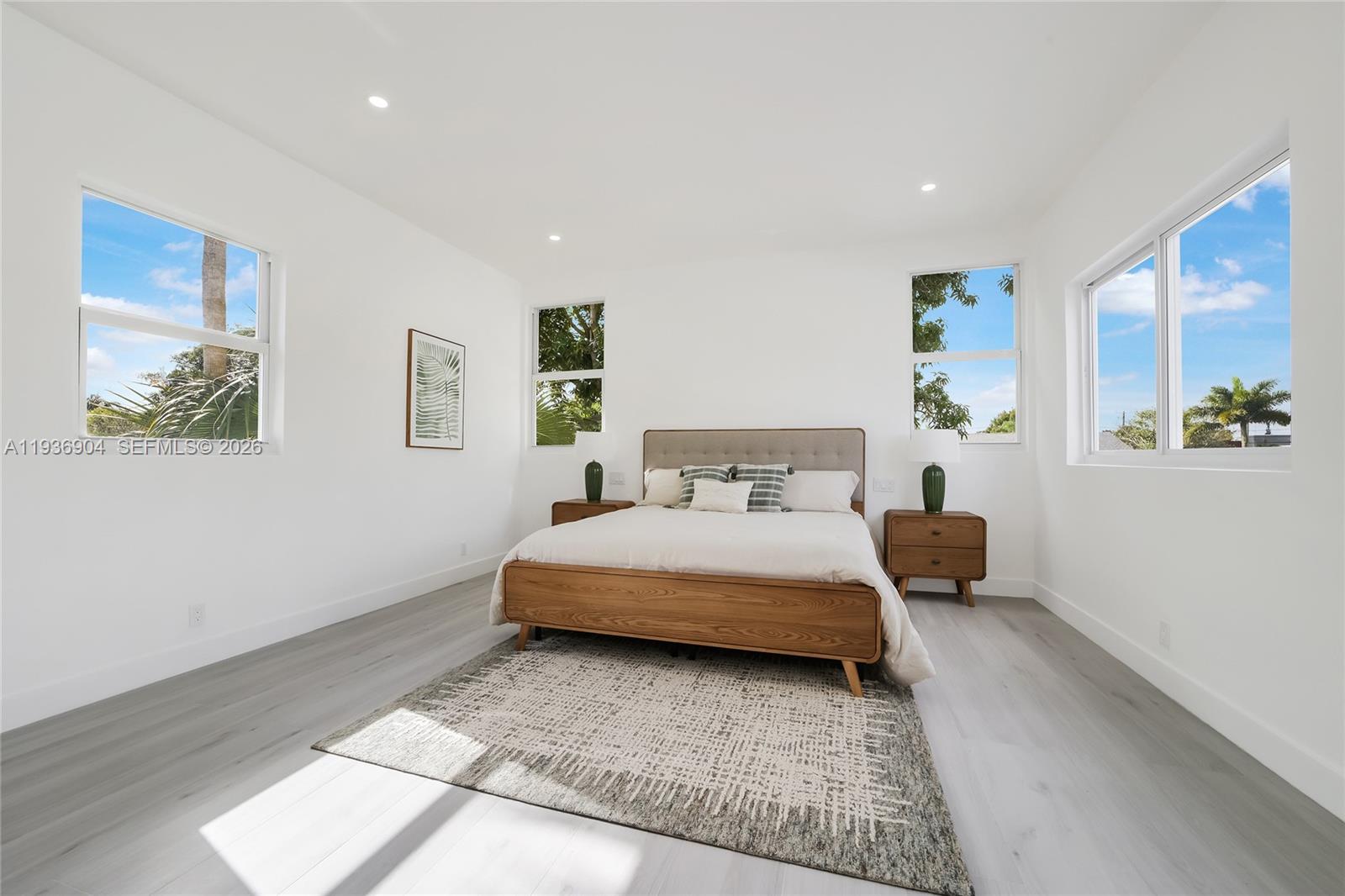 OCEAN BOULEVARD PARK - Residential