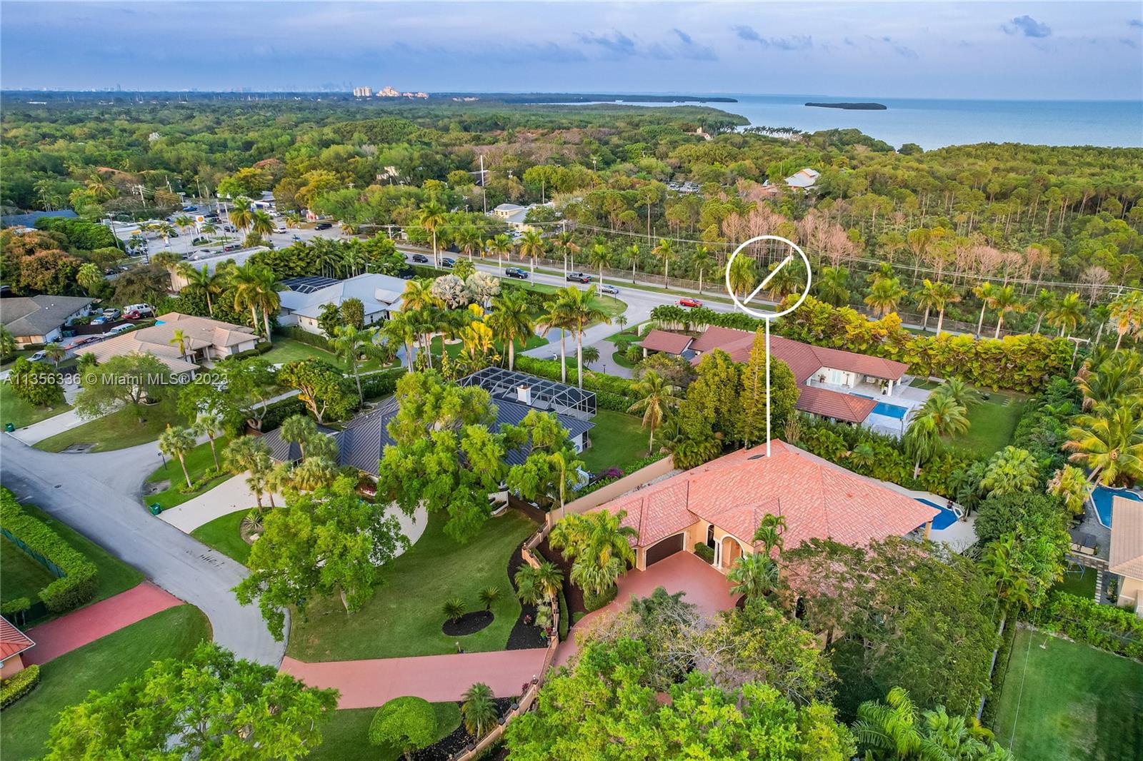 BANYAN WOODS - Residential