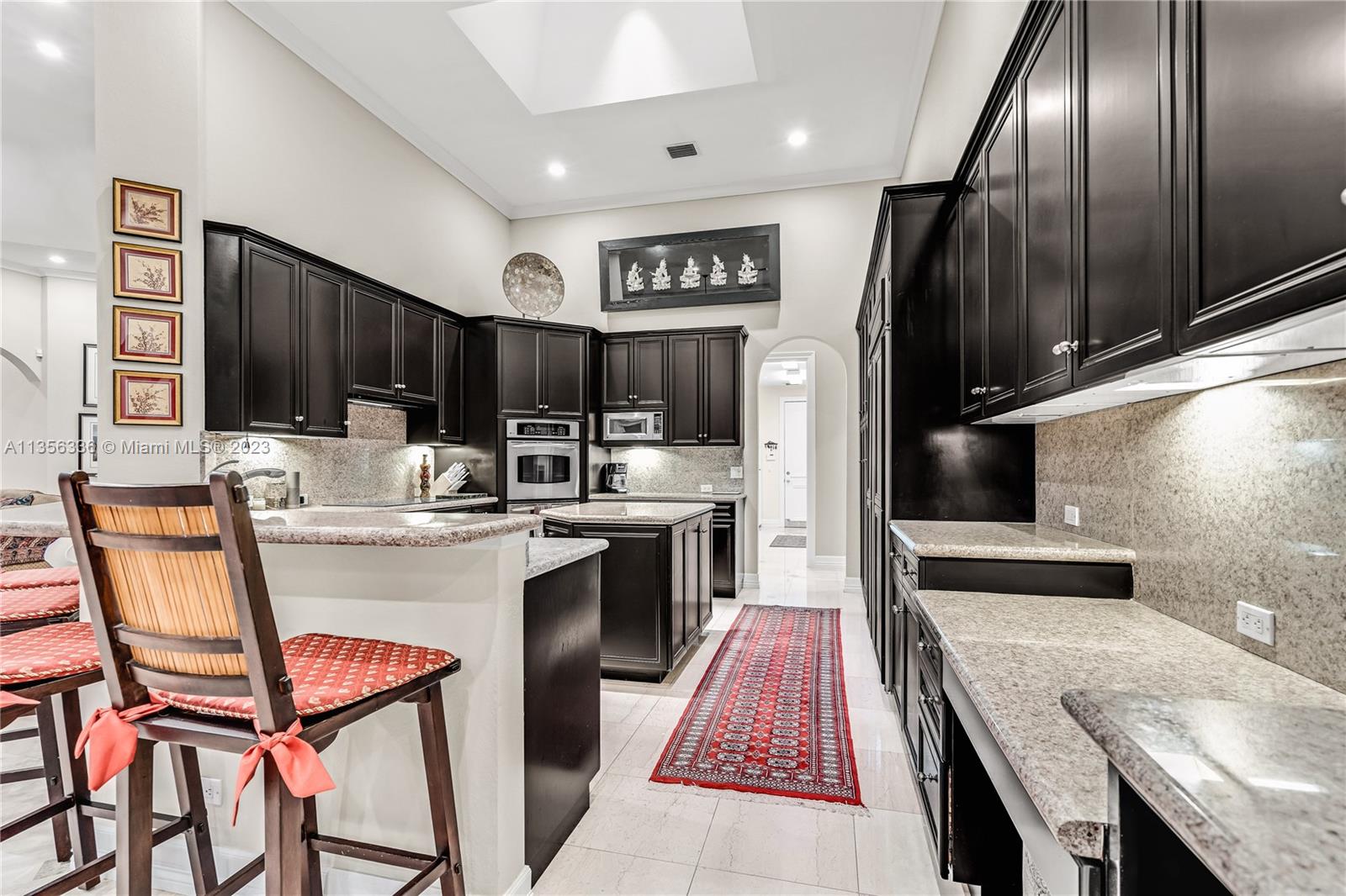 BANYAN WOODS - Residential