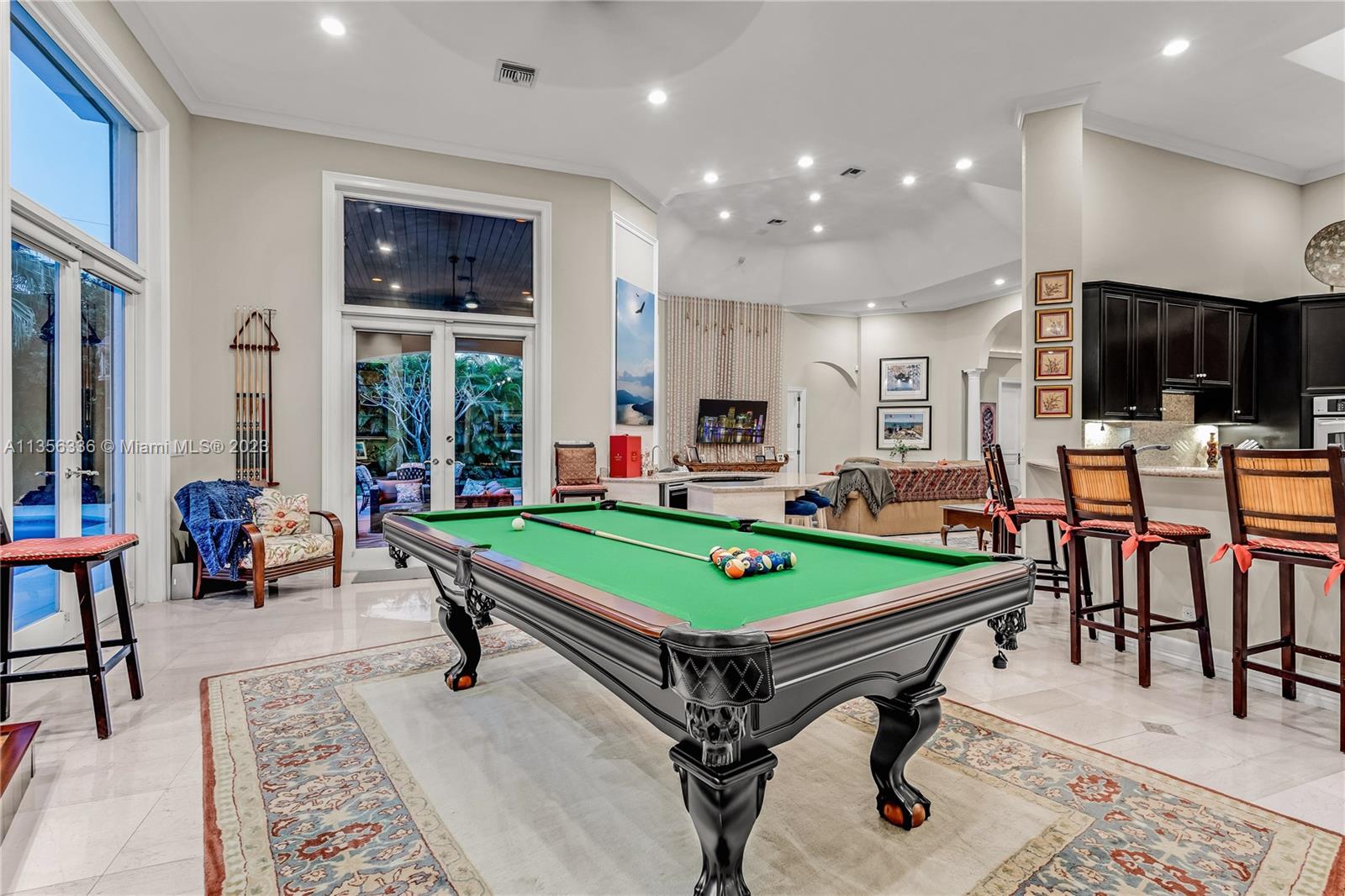 BANYAN WOODS - Residential