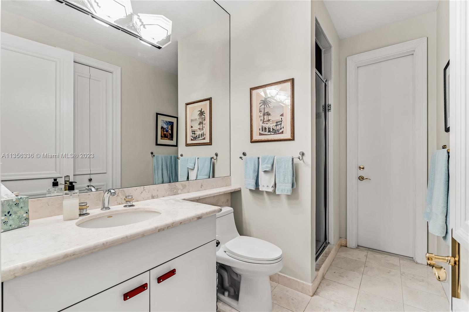 BANYAN WOODS - Residential