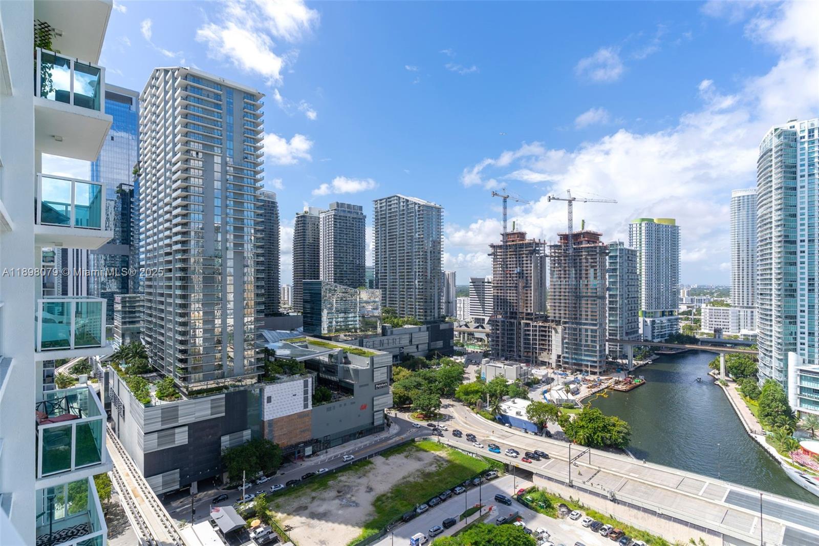 BRICKELL ON THE RIVER N T - Residential Lease