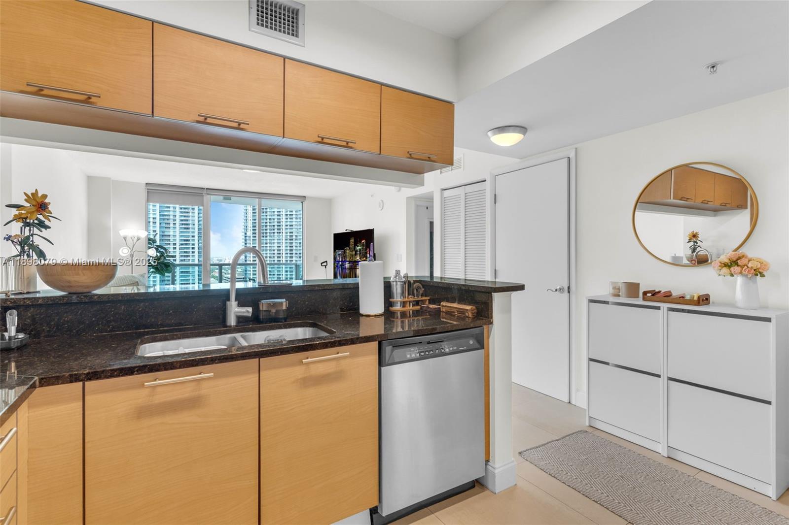 BRICKELL ON THE RIVER N T - Residential Lease