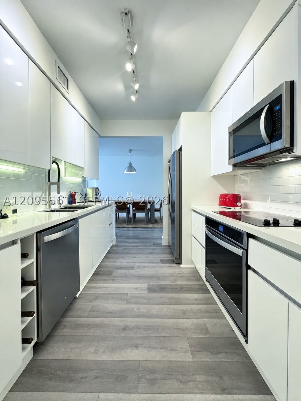 Photo of 350 SE 2nd St #680, Fort Lauderdale, FL 33301 (MLS # A12095561)