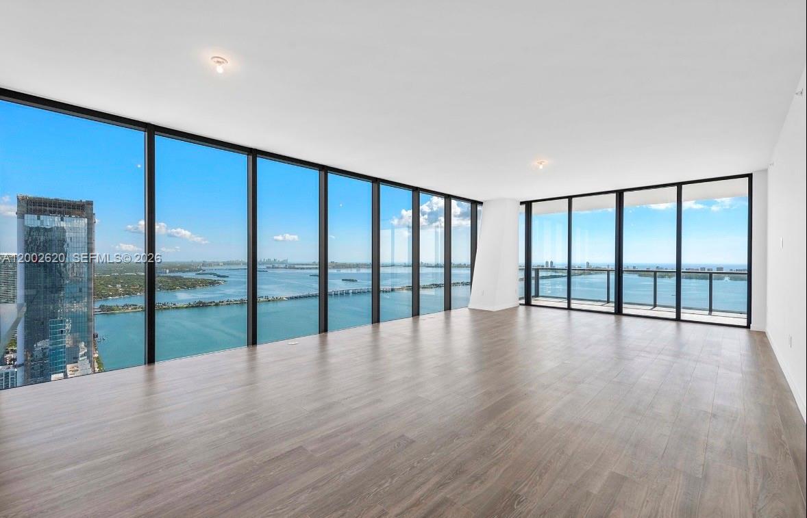 NANCY TERRACE - Residential