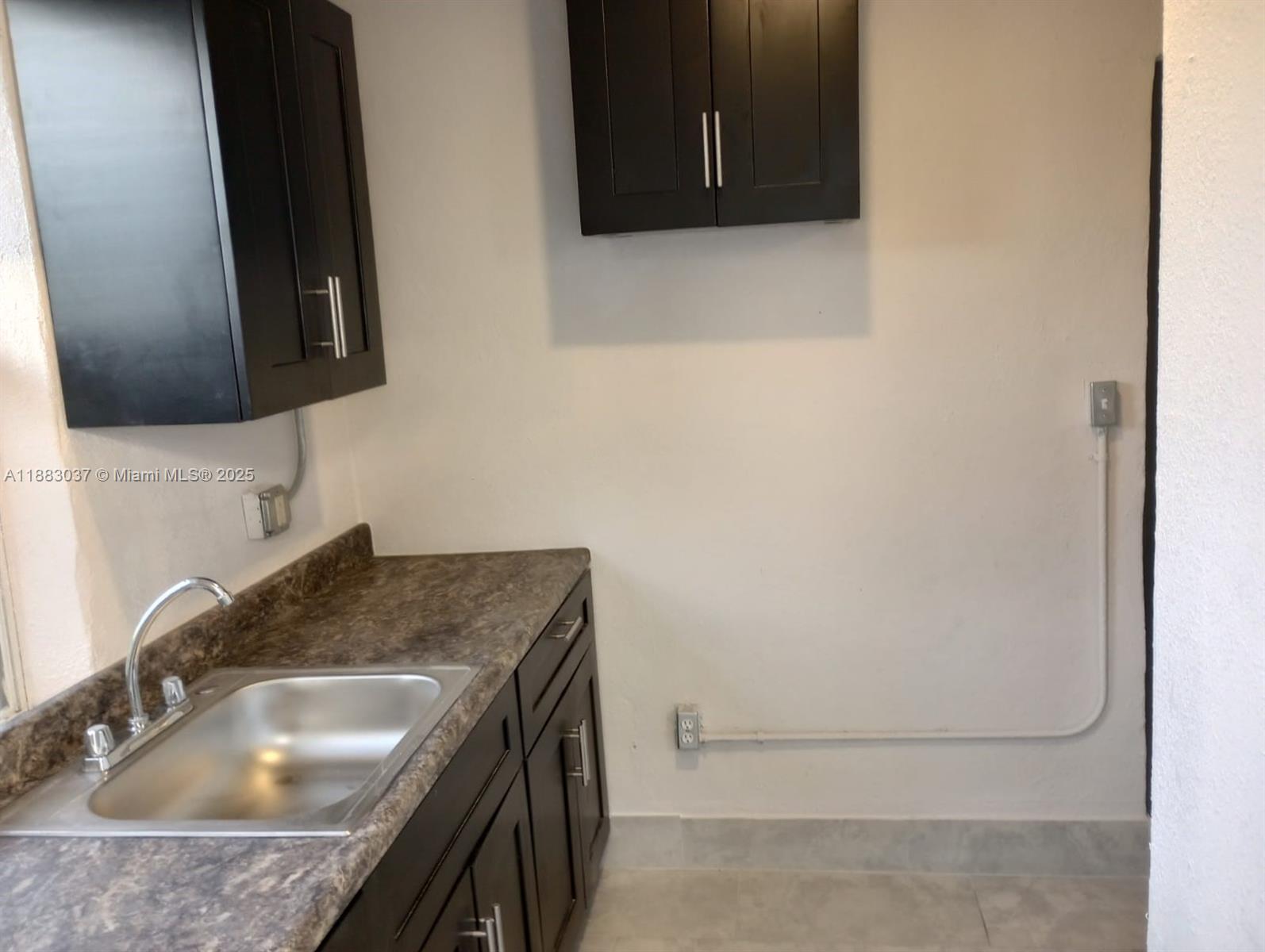 BAILEYS SUB 6 SHEET 1 - Residential Lease