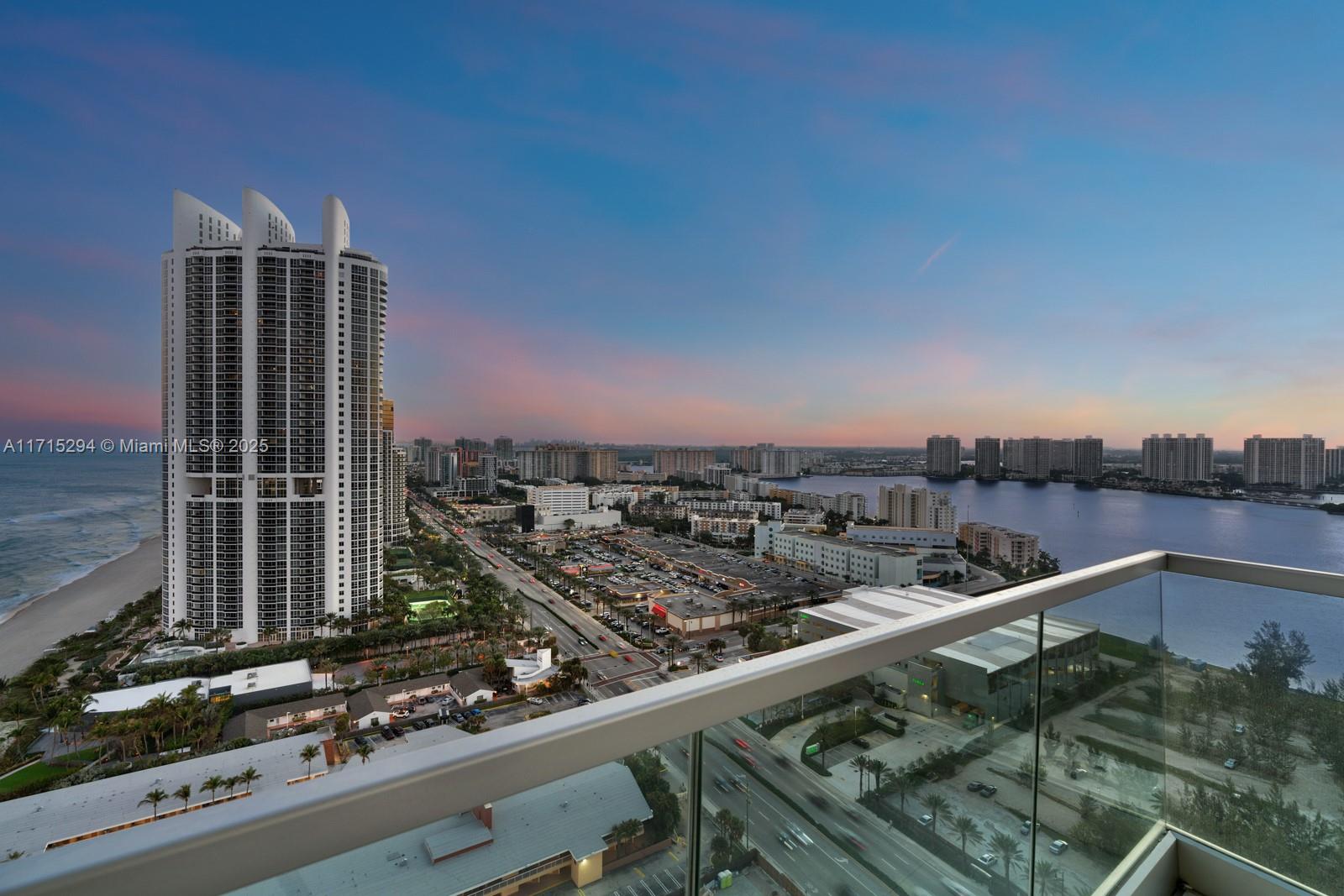 Turnberry Ocean Club - Residential