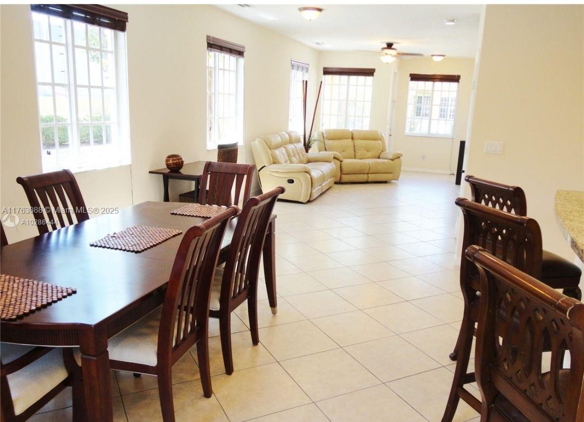 TOWN OF HALLANDALE B-13 - Residential