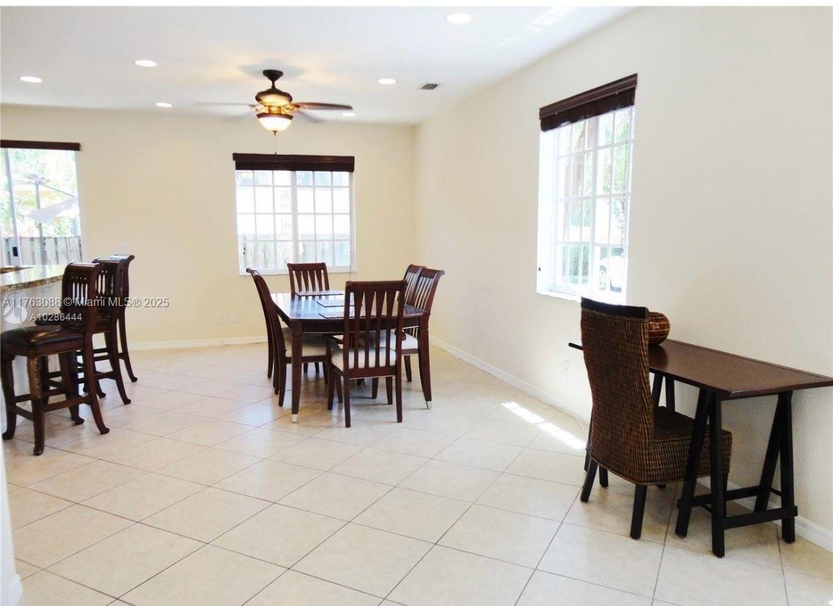 TOWN OF HALLANDALE B-13 - Residential