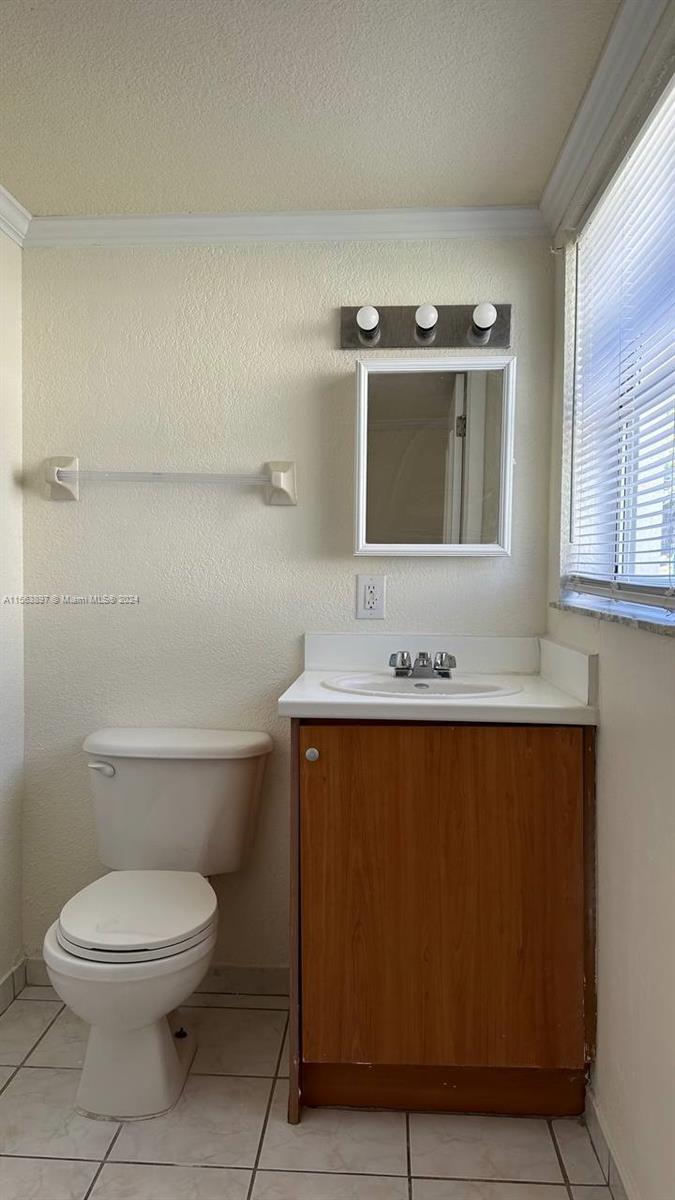 EAST VIEW GARDENS - Residential Lease