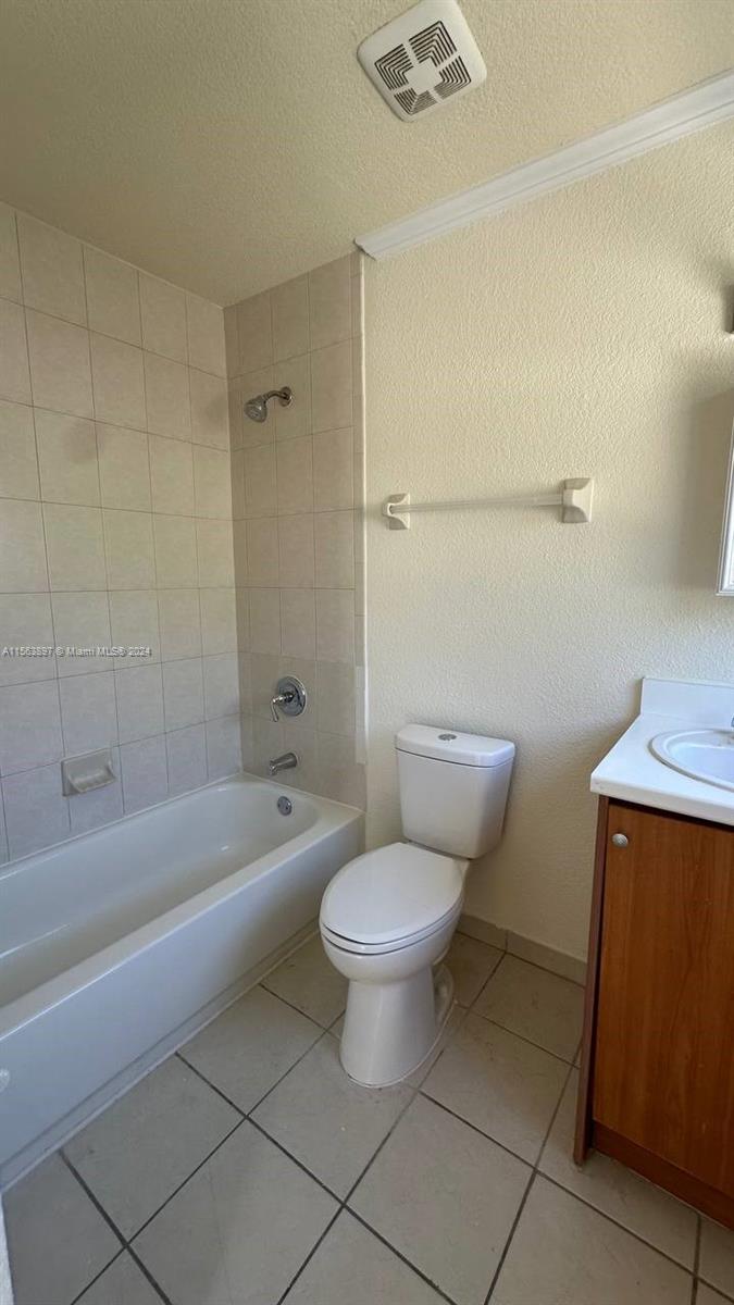 EAST VIEW GARDENS - Residential Lease