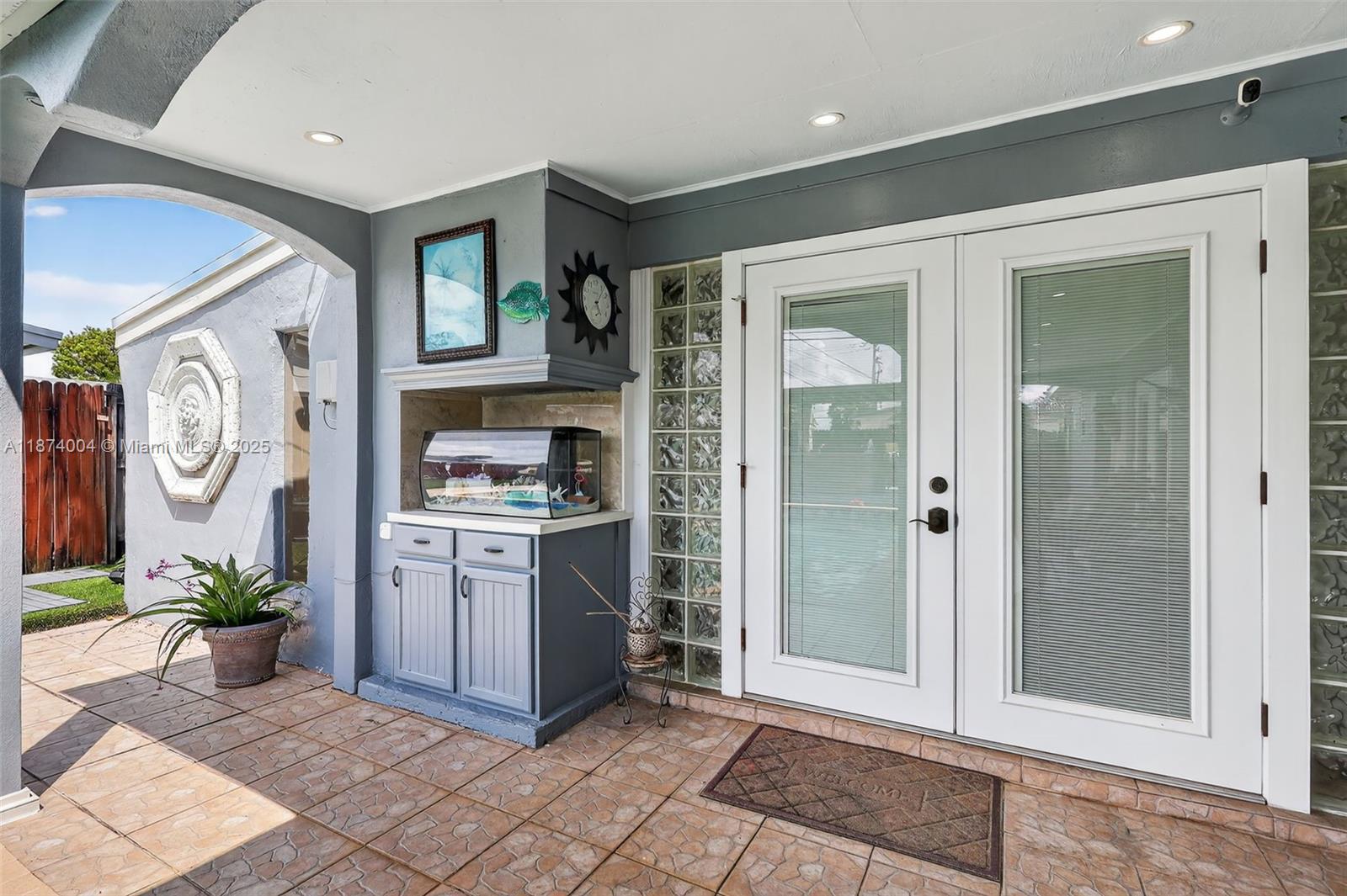 HERITAGE HOMES FIRST ADD - Residential