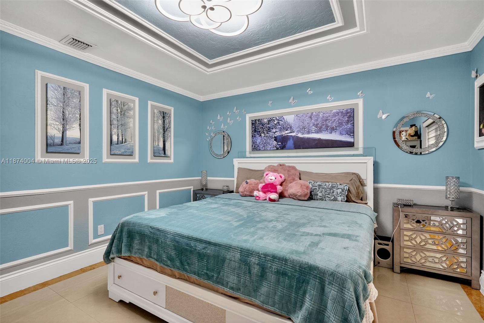 HERITAGE HOMES FIRST ADD - Residential