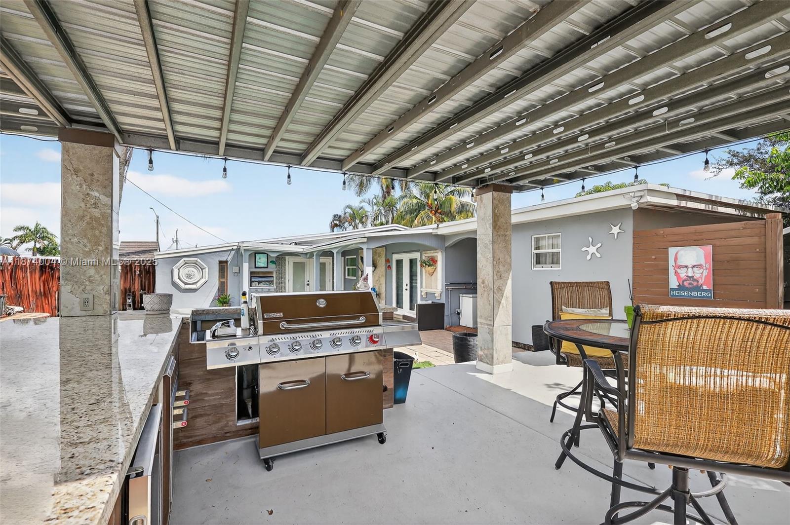 HERITAGE HOMES FIRST ADD - Residential