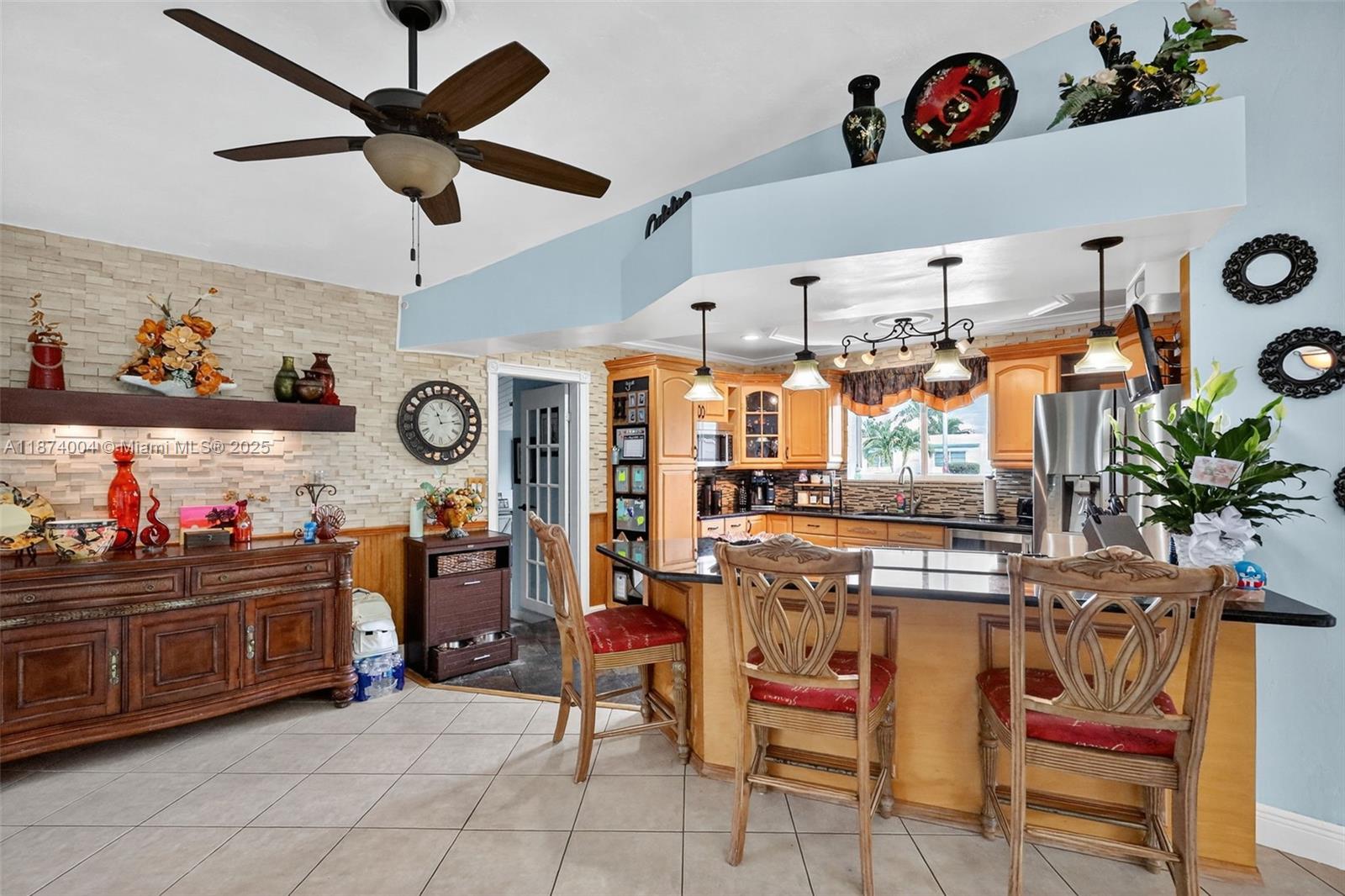 HERITAGE HOMES FIRST ADD - Residential