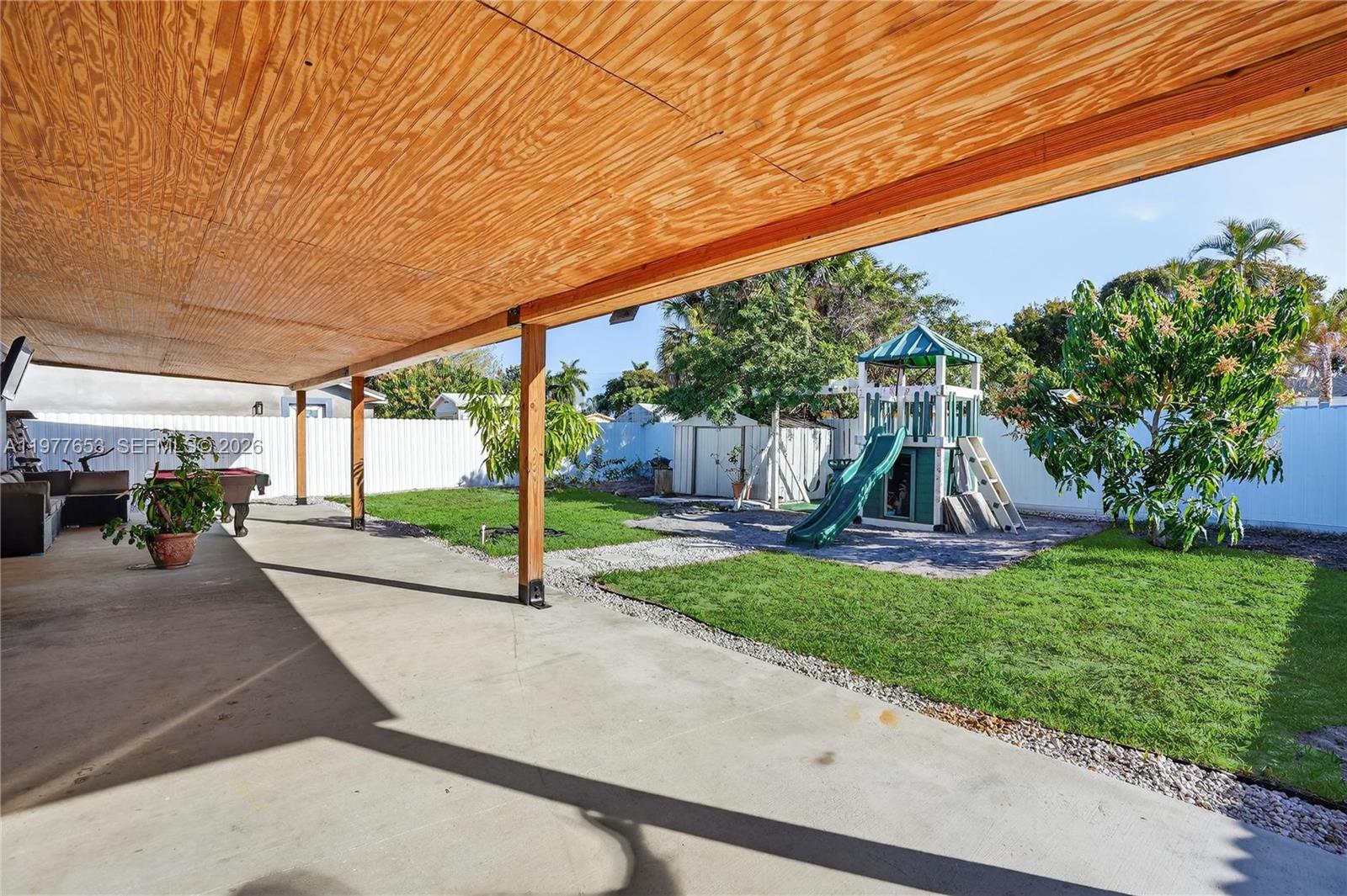 ROOSEVELT ESTATES - Residential