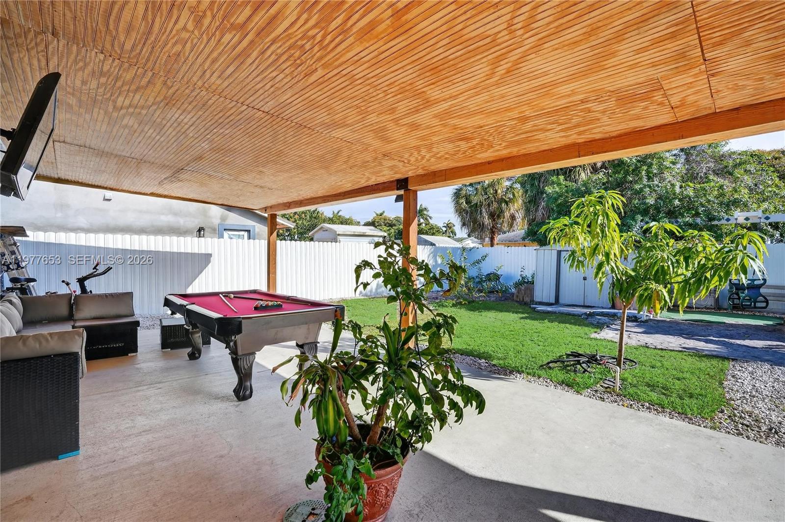 ROOSEVELT ESTATES - Residential