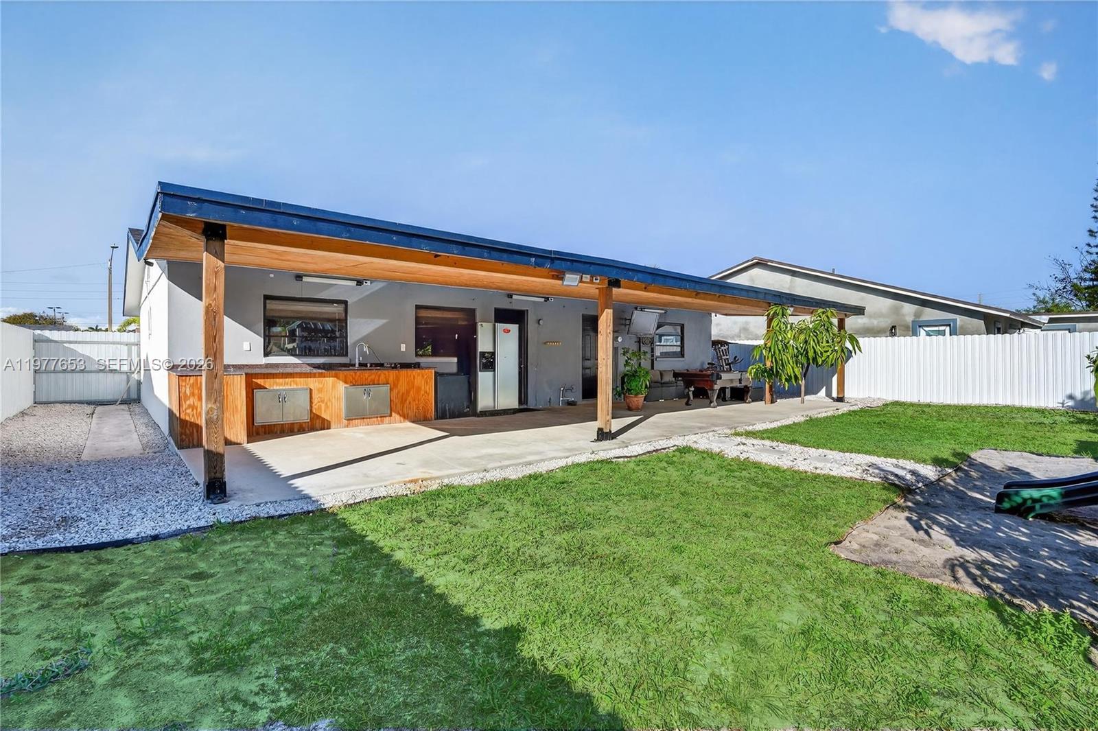 ROOSEVELT ESTATES - Residential