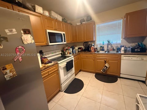 Photo of 2832 Fillmore St #15, Hollywood, FL 33020 (MLS # A12107554)