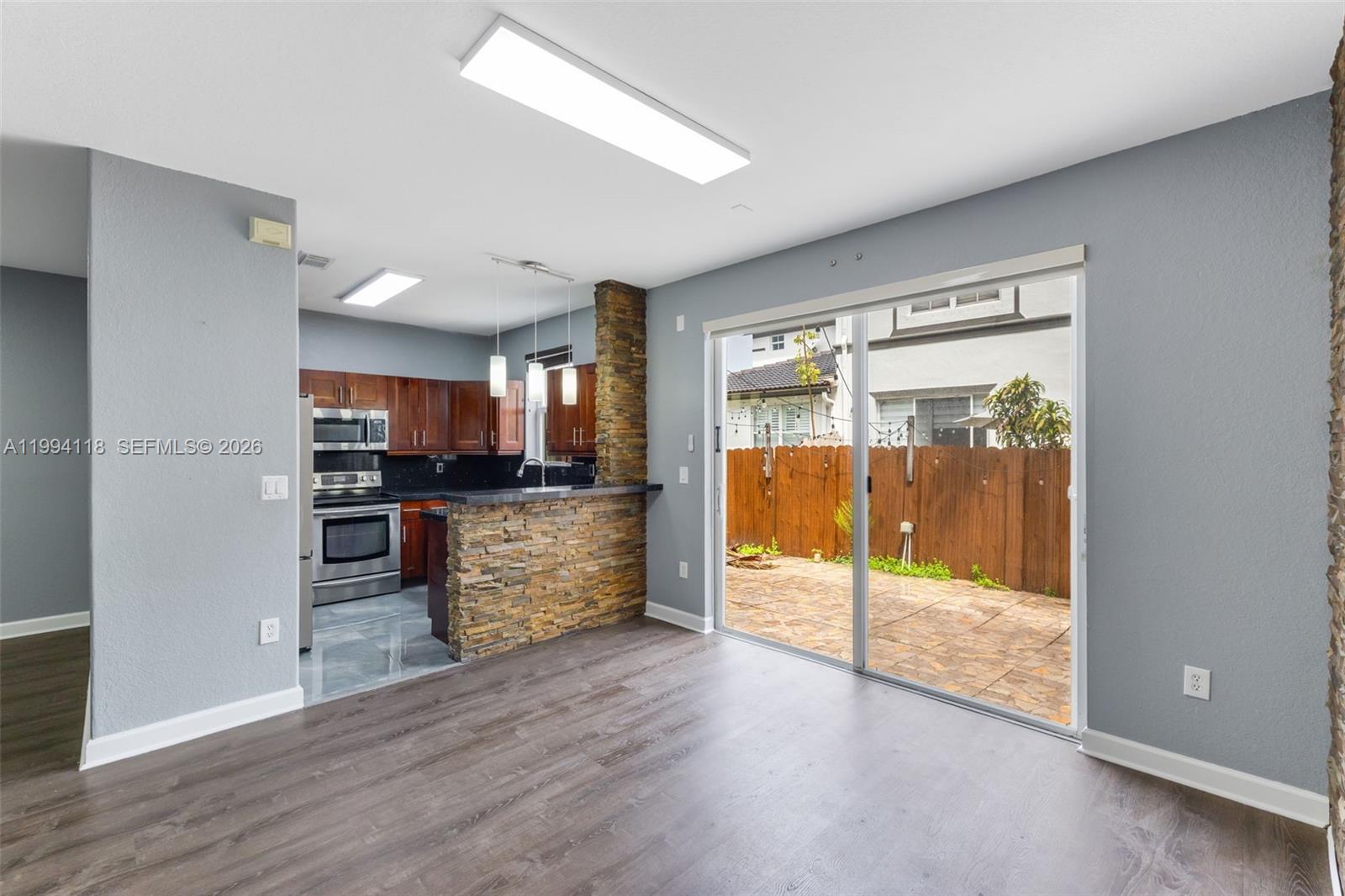 DORAL ISLES NORTH SEC TWO - Residential