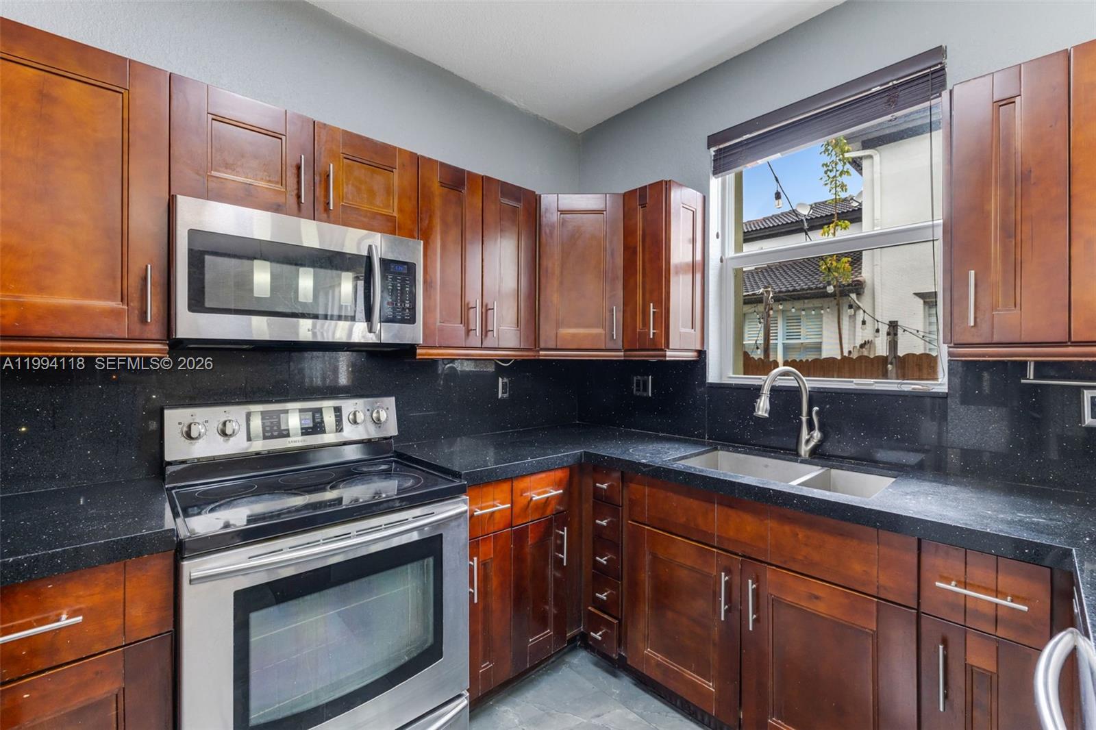 DORAL ISLES NORTH SEC TWO - Residential