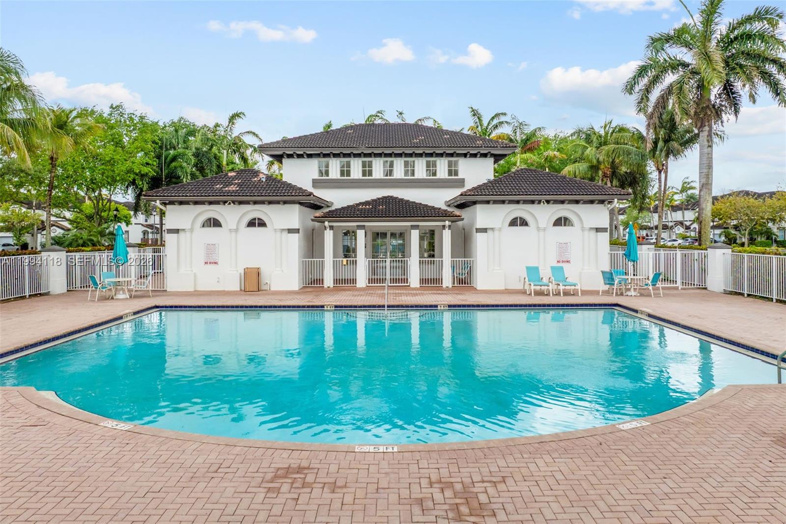 DORAL ISLES NORTH SEC TWO - Residential