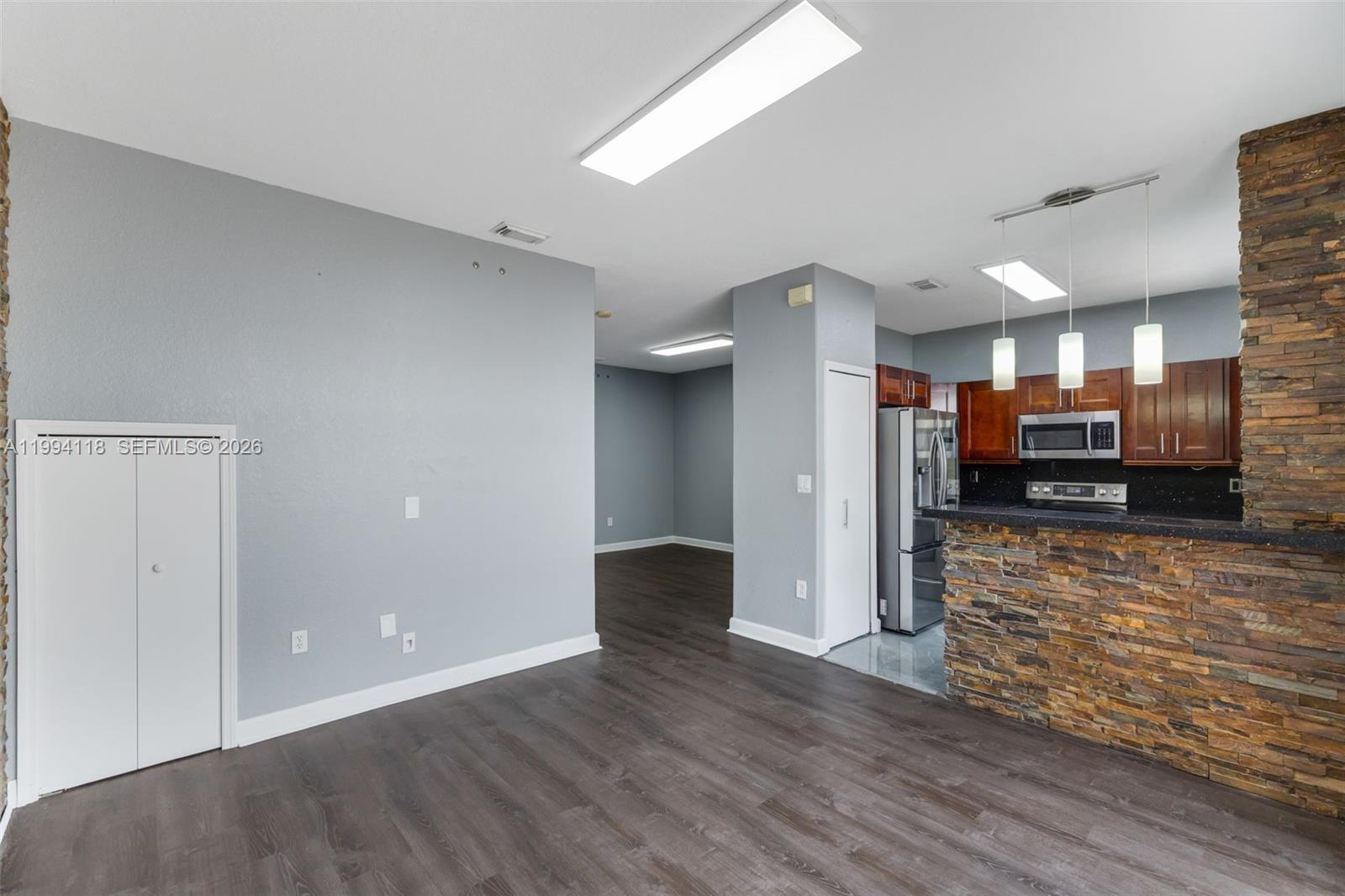 DORAL ISLES NORTH SEC TWO - Residential