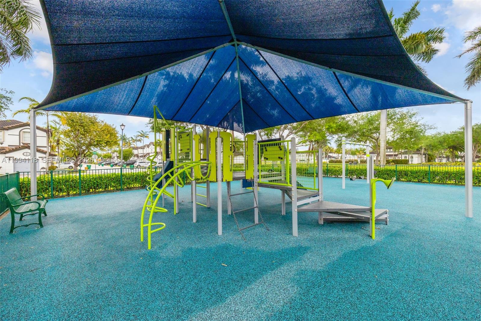 DORAL ISLES NORTH SEC TWO - Residential