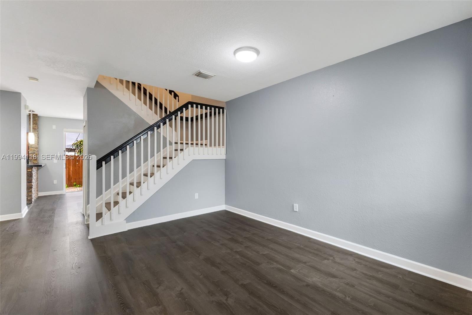 DORAL ISLES NORTH SEC TWO - Residential