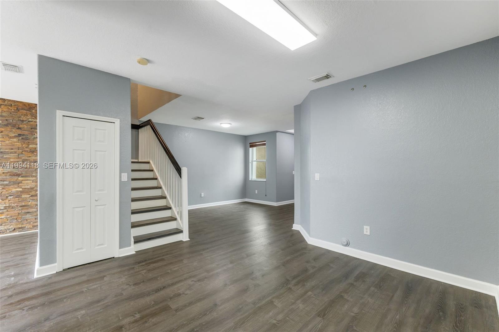 DORAL ISLES NORTH SEC TWO - Residential