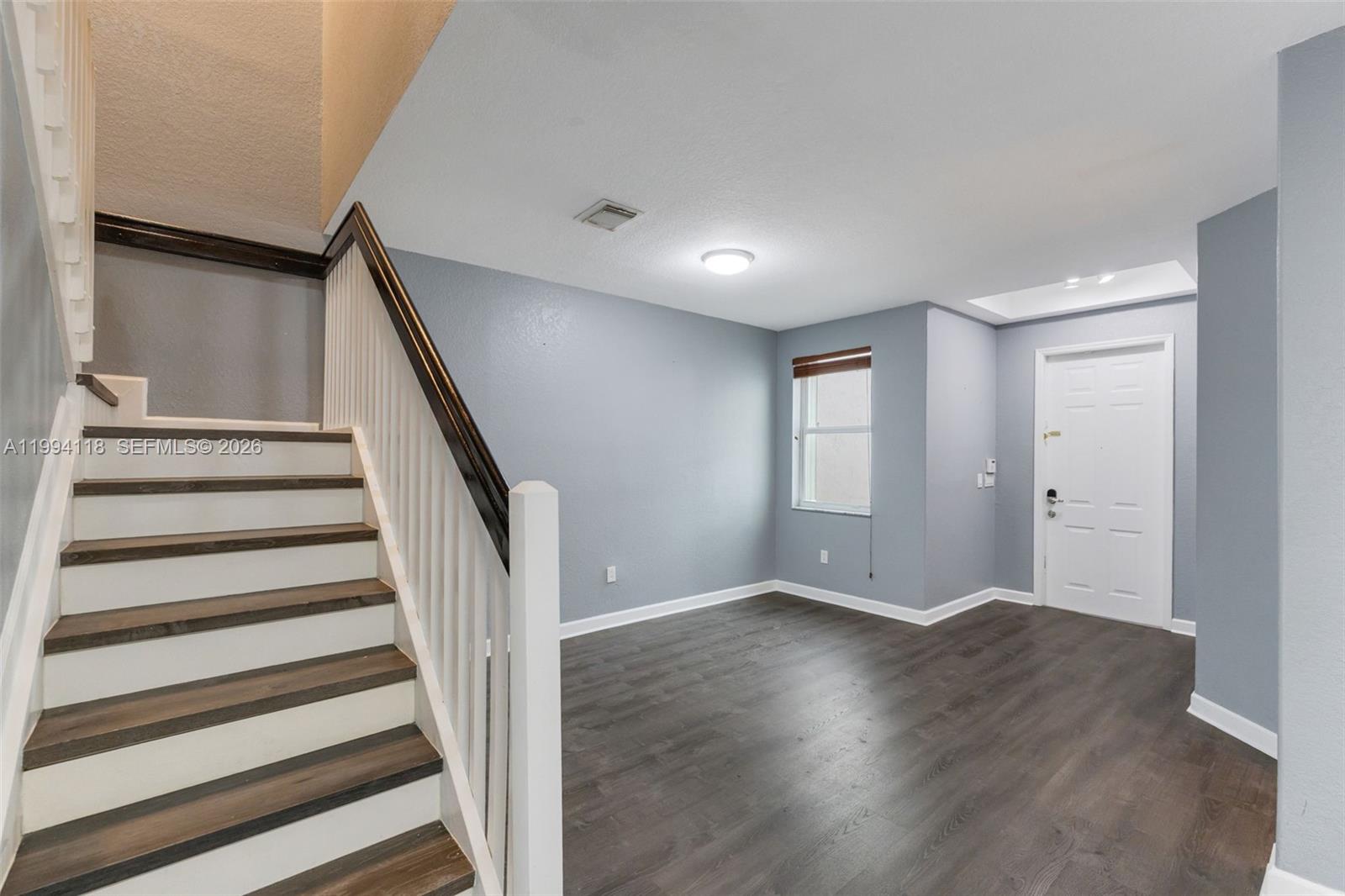 DORAL ISLES NORTH SEC TWO - Residential