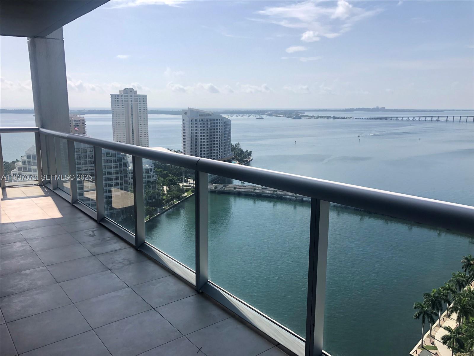 495 Brickell Ave 2401