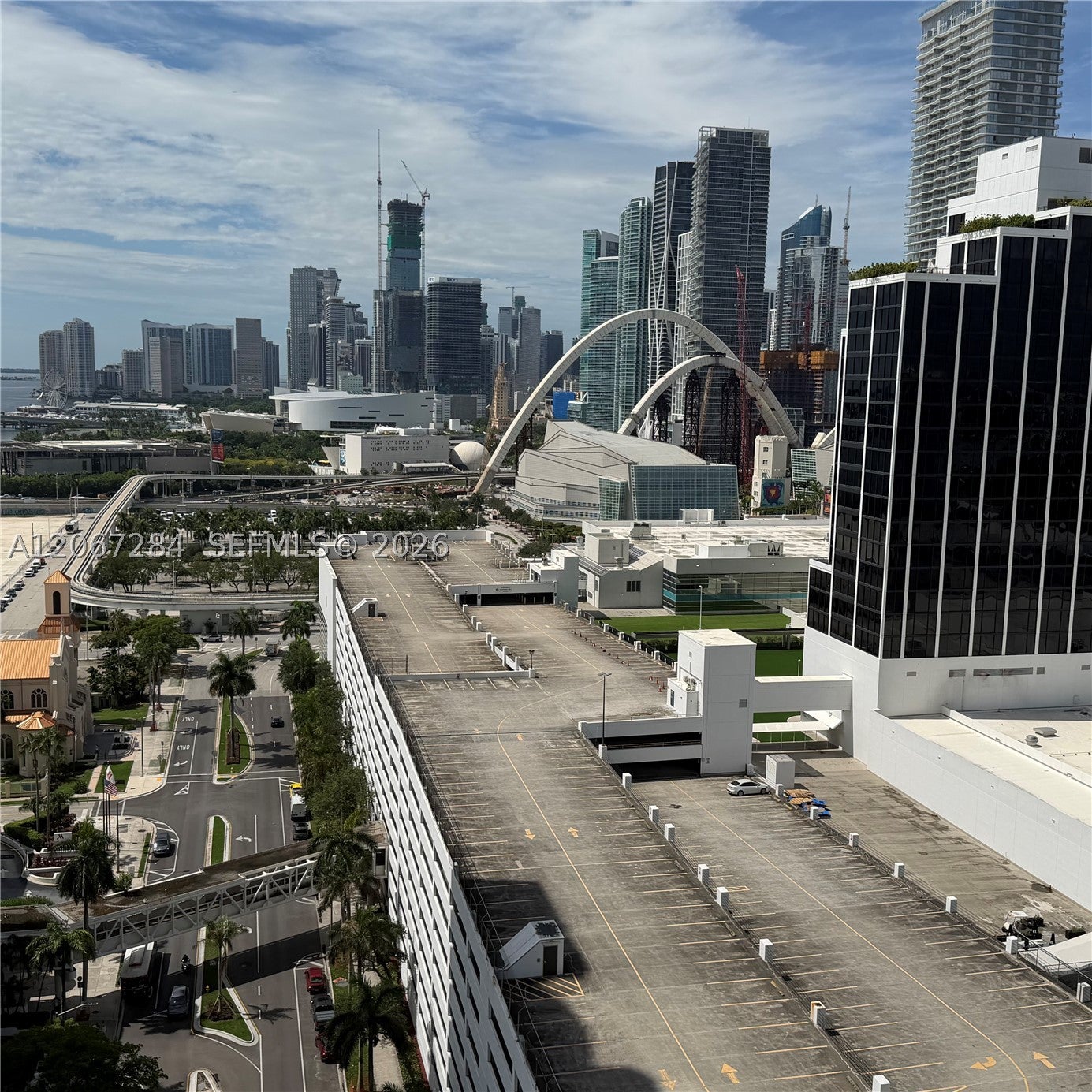 1750 N Bayshore Dr 2308