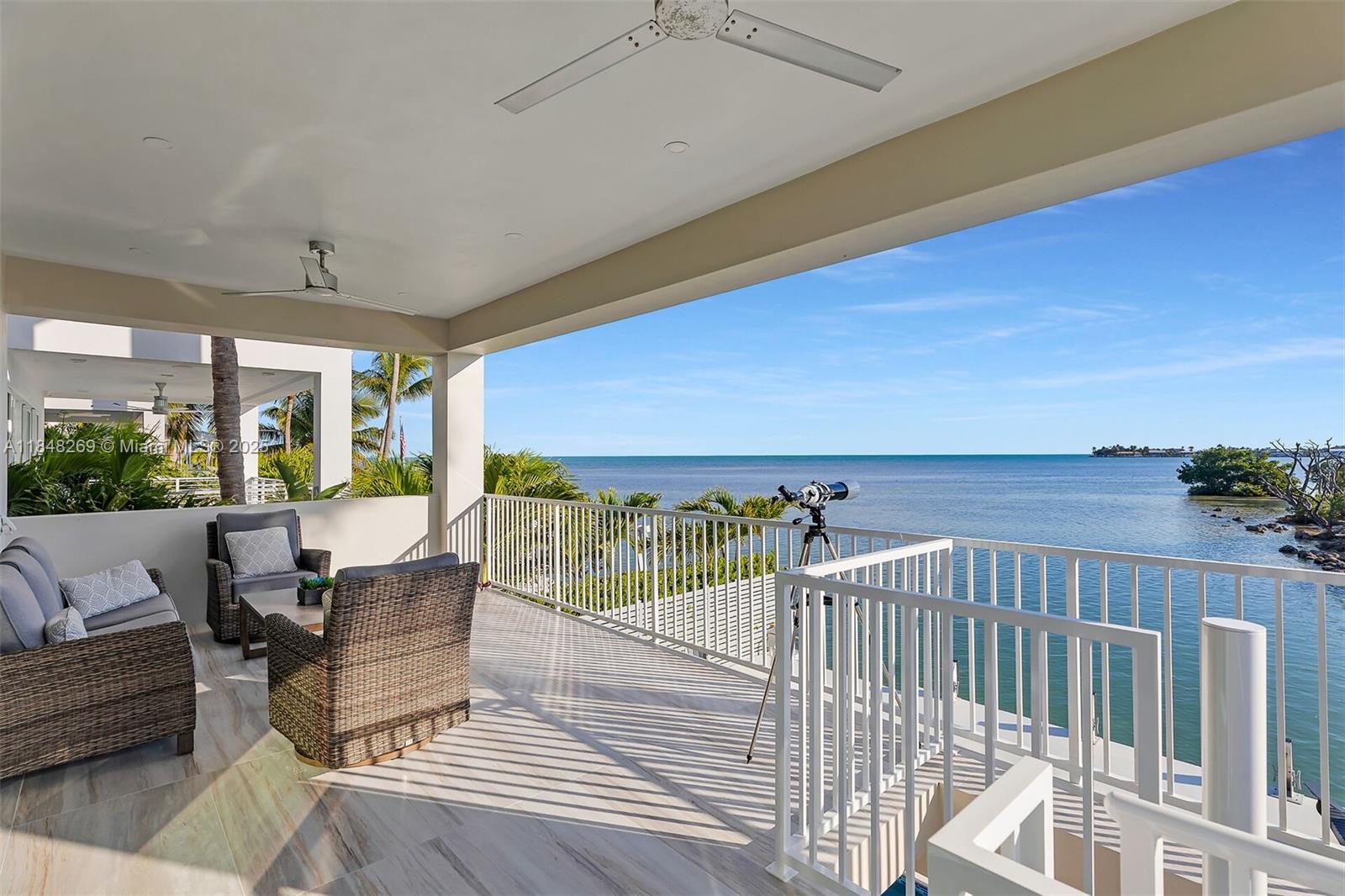 SOMBRERO BEACH VILLAGE - Residential