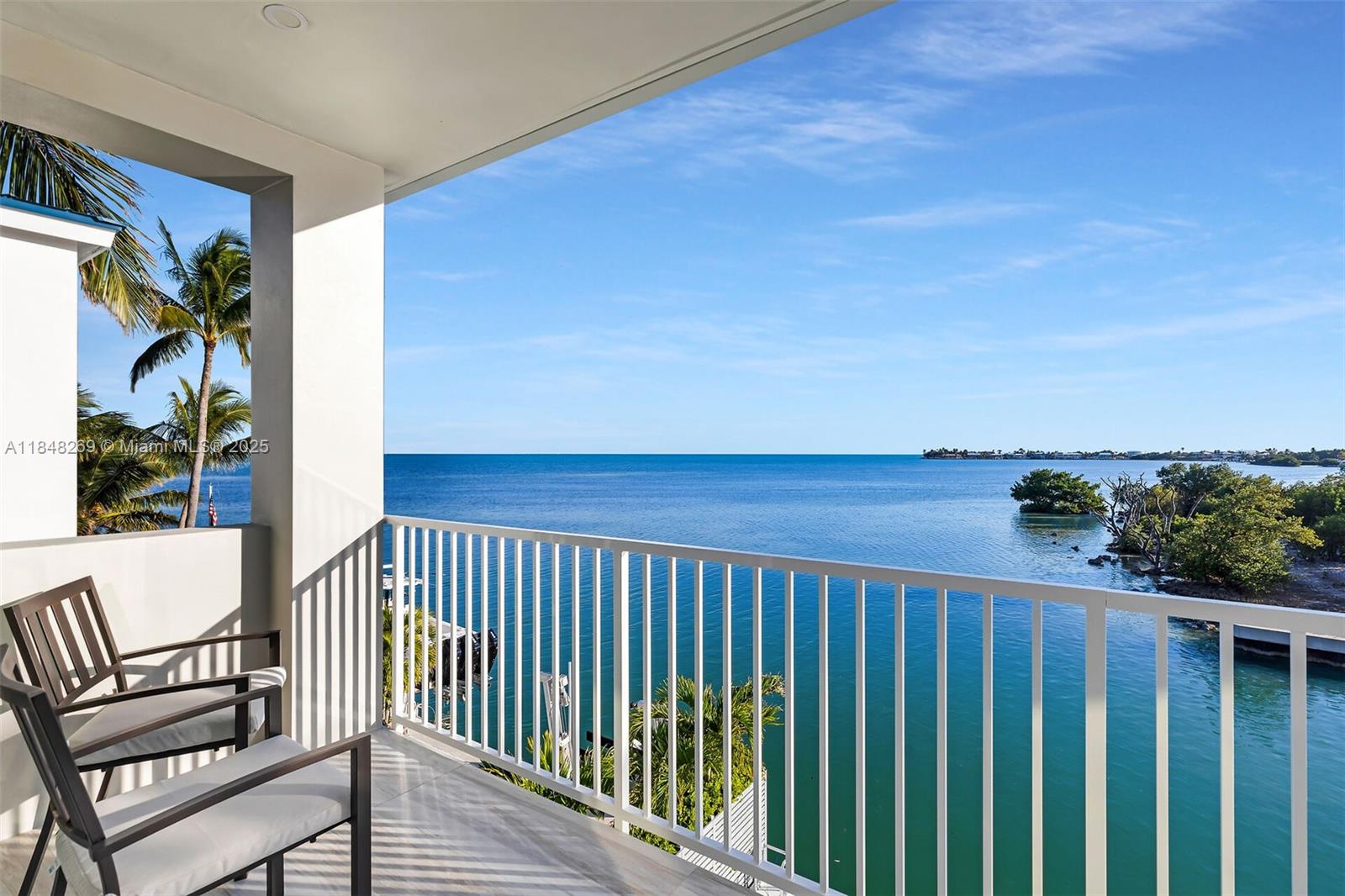 SOMBRERO BEACH VILLAGE - Residential