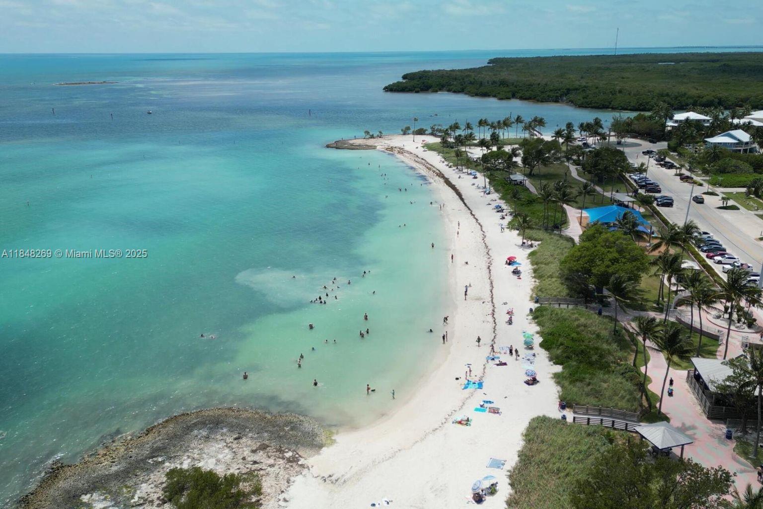 SOMBRERO BEACH VILLAGE - Residential