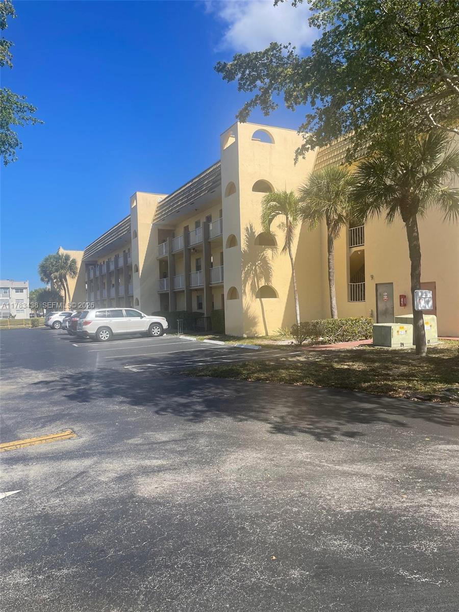 SUNRISE LAKES 49 CONDO - Residential